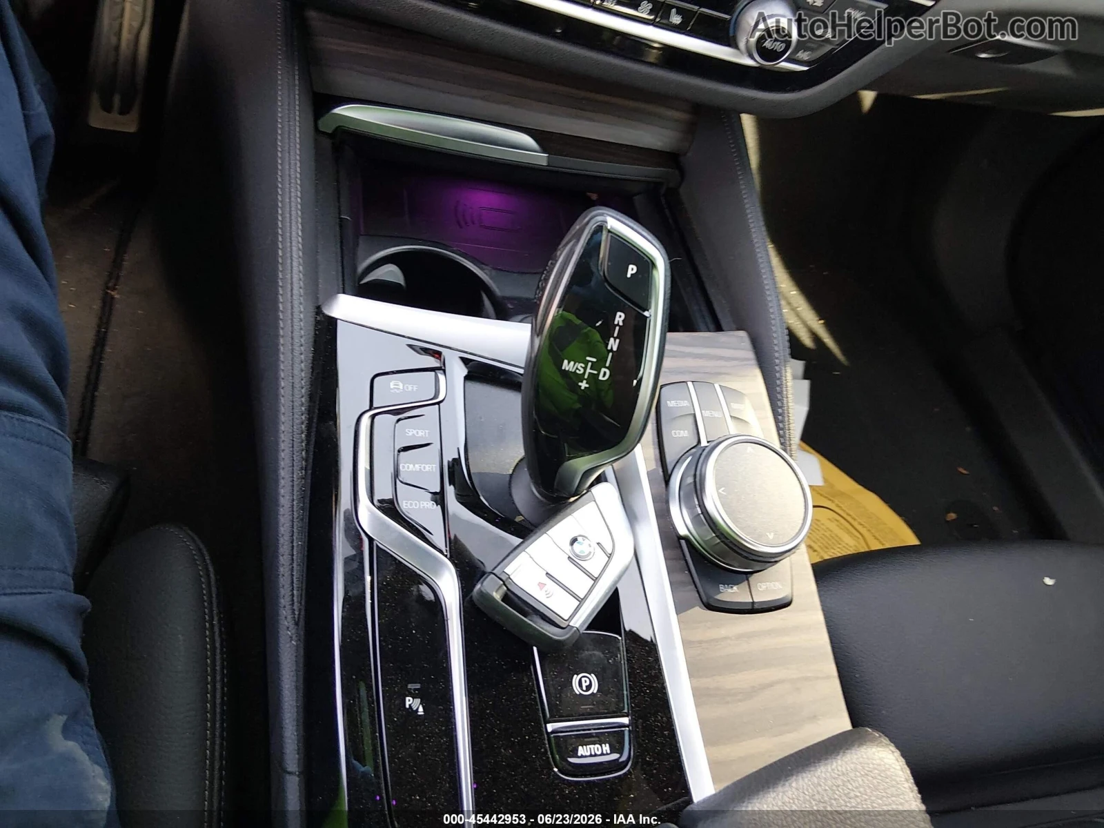 BMW 540 B58 M �����* �������* HARMAN* HEAD-UP* �.�����* �� | Mobile.bg � ����������� 11