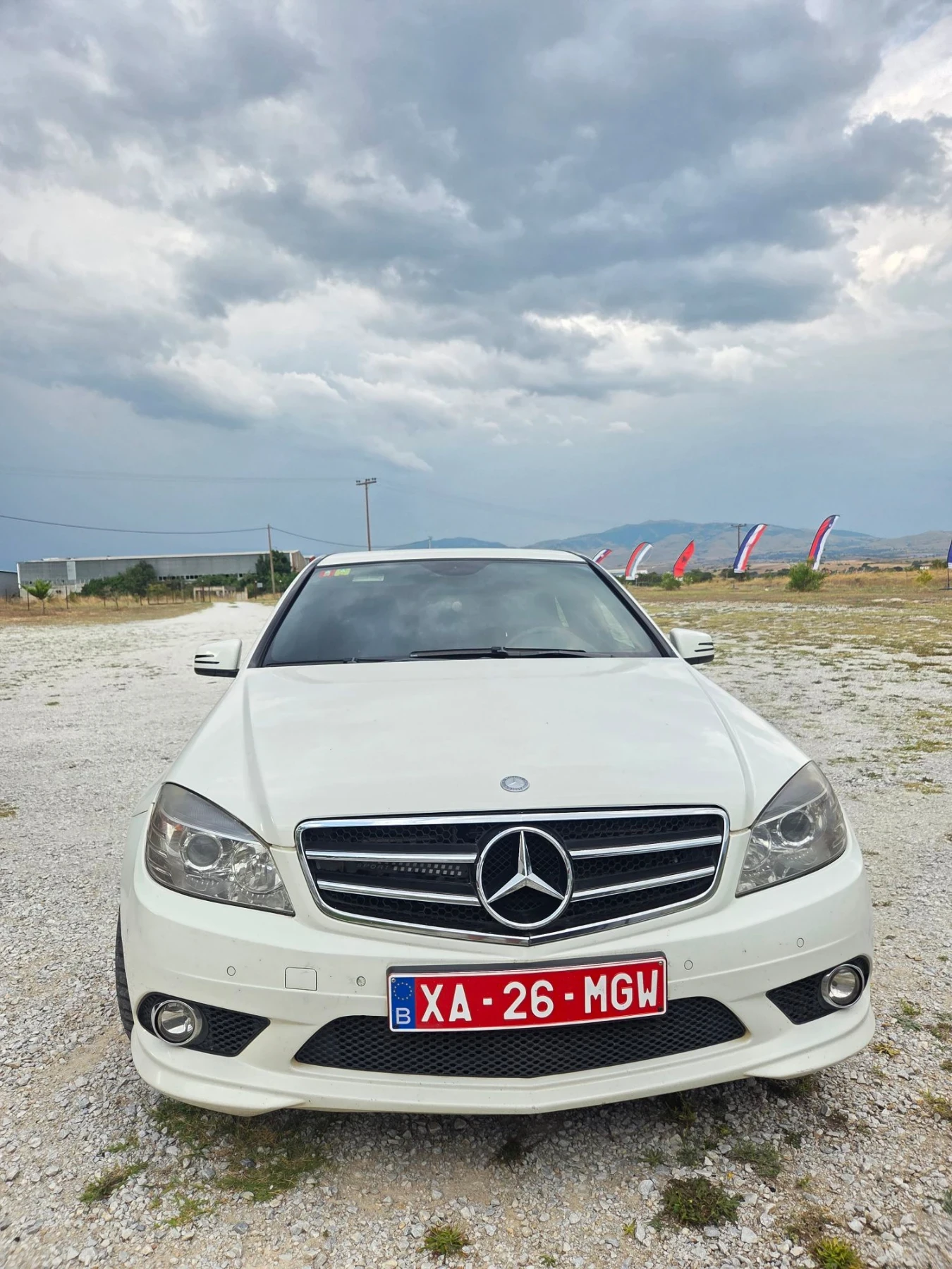 Mercedes-Benz C 200, снимка 2 - Автомобили и джипове - 55430989