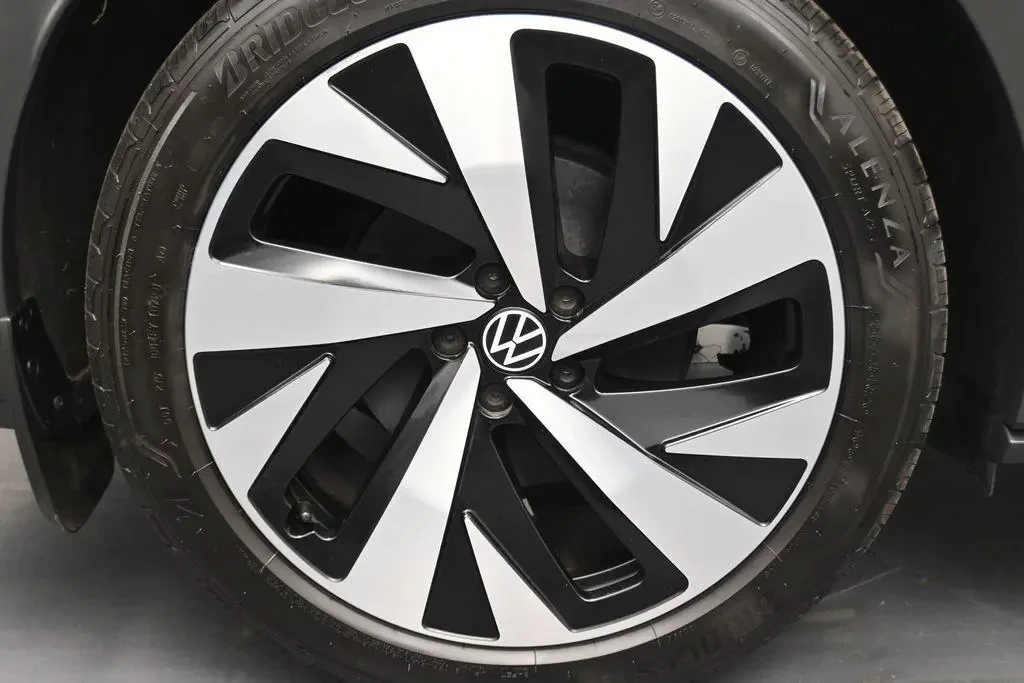 VW ID.4 Pro S, снимка 9 - Автомобили и джипове - 55511731
