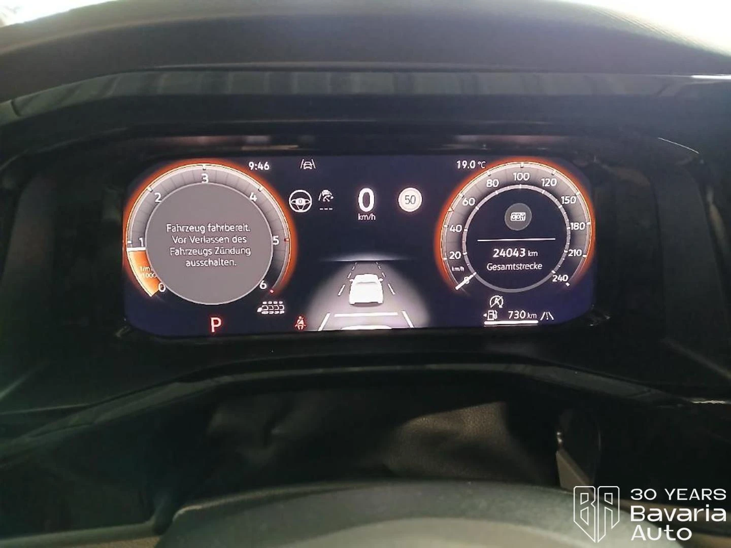 VW Multivan long Style DSG Easy Open Basic , снимка 11 - Автомобили и джипове - 55974115
