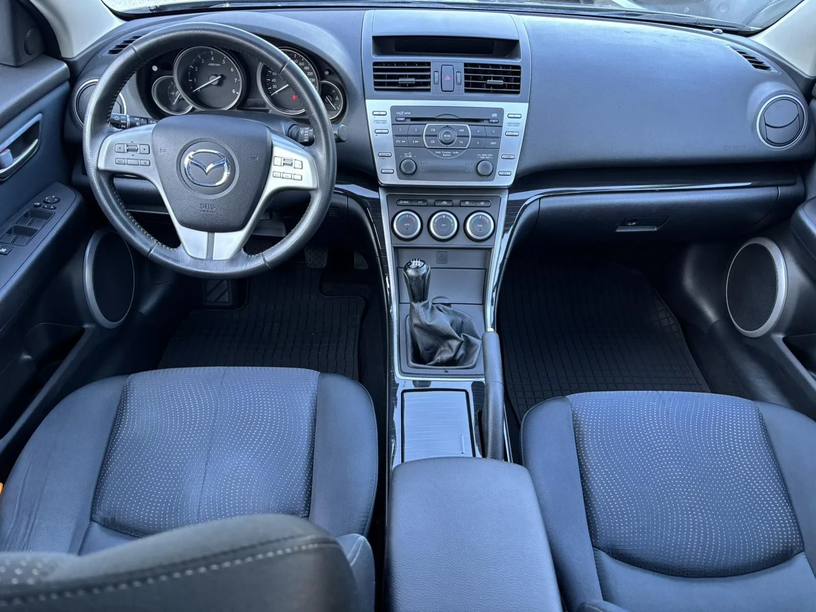 Mazda 6 2.0бензин 147кс 2010г, снимка 8 - Автомобили и джипове - 56289290
