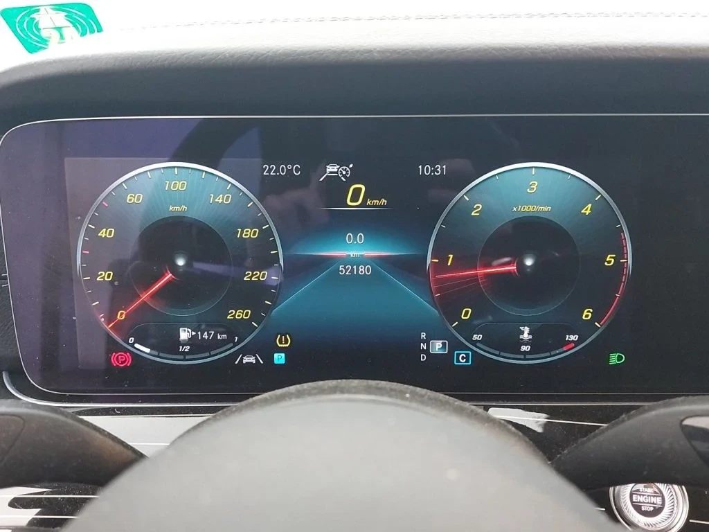 Mercedes-Benz E 220 Cabrio LED Navi Leather, снимка 11 - Автомобили и джипове - 56304427