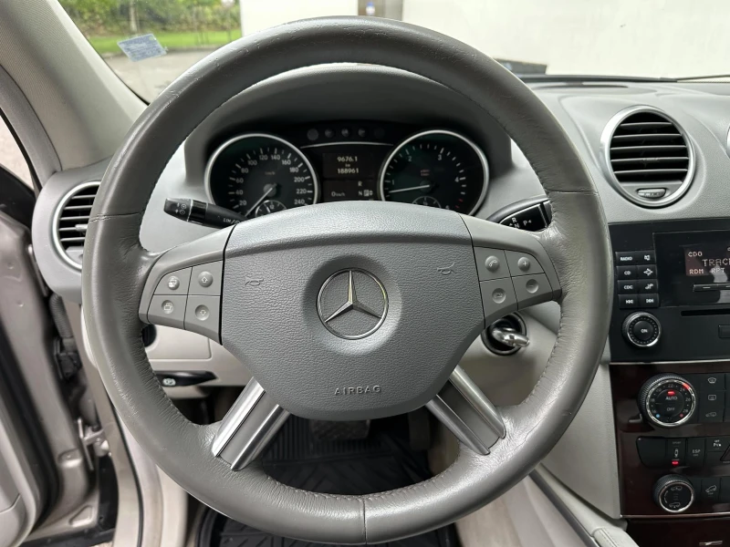 Mercedes-Benz ML 320 CDI / РЕГИСРИРАН , снимка 13 - Автомобили и джипове - 47208308