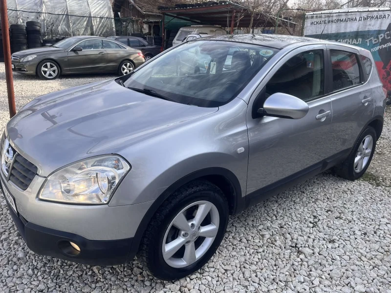 Nissan Qashqai 2.0DCi Нави Панорама, снимка 2 - Автомобили и джипове - 48376225