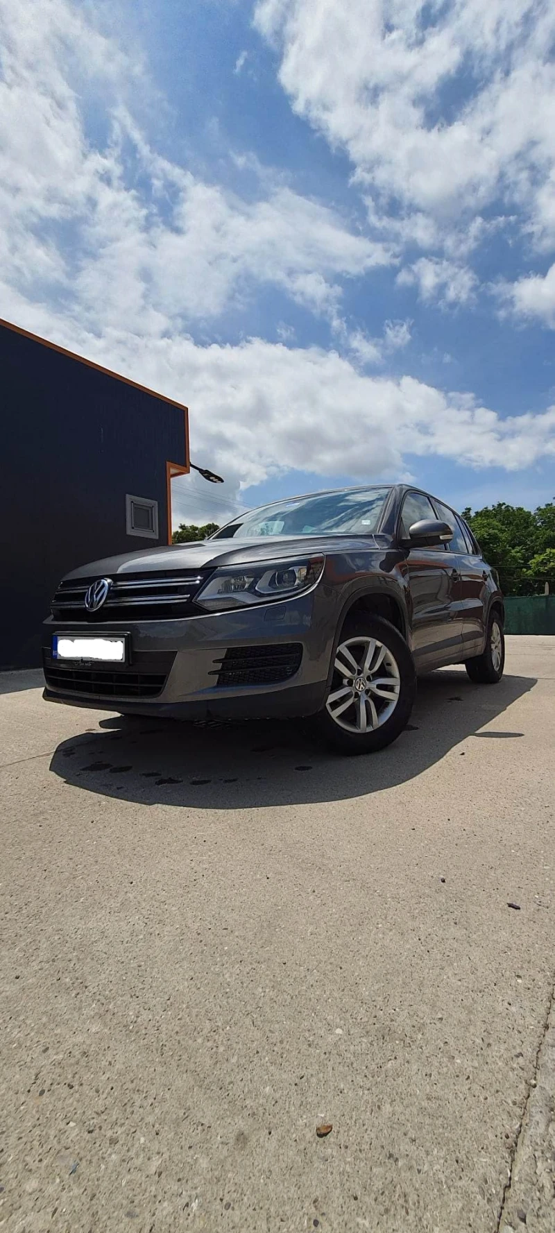 VW Tiguan, снимка 16 - Автомобили и джипове - 52570174