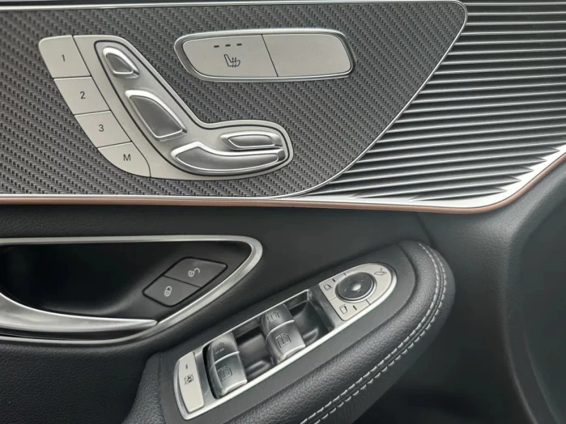 Mercedes-Benz EQC 400 4Matic AMG Line, снимка 4 - Автомобили и джипове - 52142167