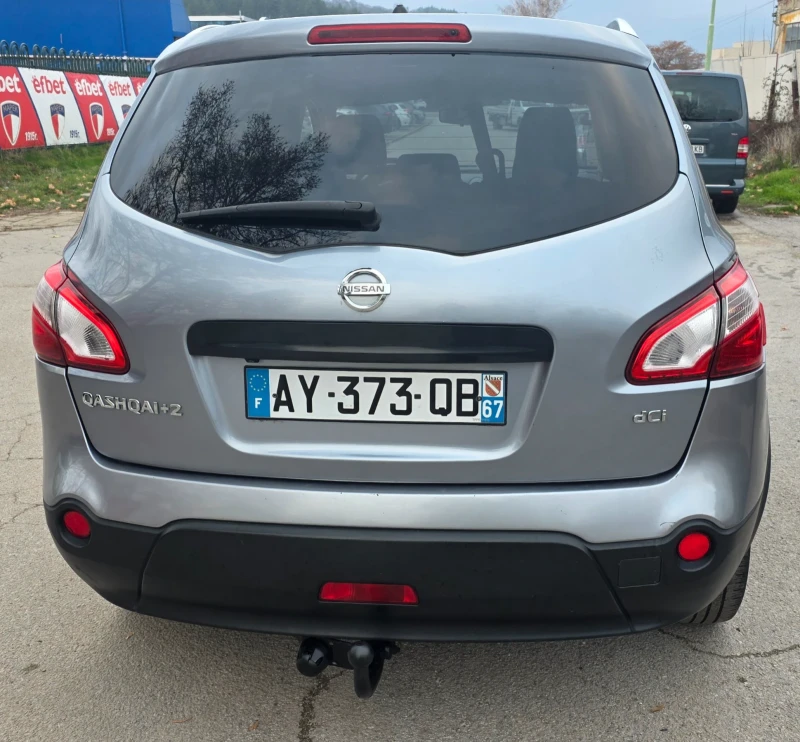 Nissan Qashqai, снимка 6 - Автомобили и джипове - 52702228