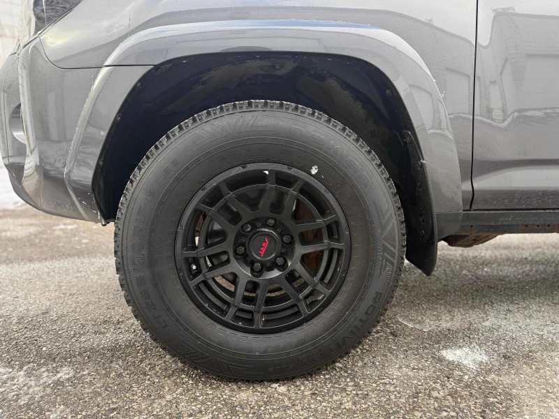 Toyota 4runner SR5 * * CARFAX * * АВТО КРЕДИТ * * , снимка 9 - Автомобили и джипове - 52793330