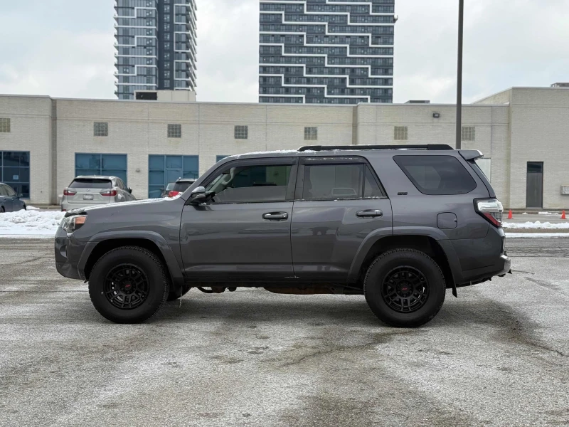 Toyota 4runner SR5 * * CARFAX * * АВТО КРЕДИТ * * , снимка 4 - Автомобили и джипове - 52793330