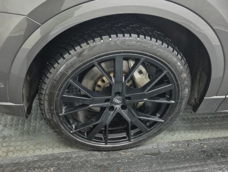 Audi Q8 АВТОКРЕДИТ, снимка 15 - Автомобили и джипове - 52849678