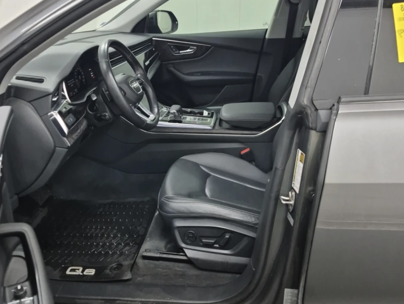 Audi Q8 АВТОКРЕДИТ, снимка 8 - Автомобили и джипове - 52849678