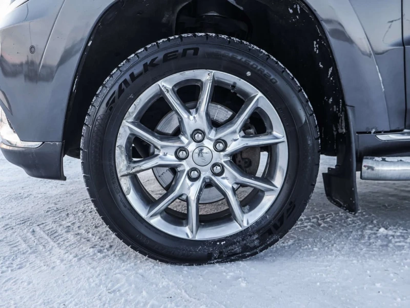 Jeep Grand cherokee * Summit * CARFAX * ЦЕНА ДО БГ, снимка 12 - Автомобили и джипове - 53468103