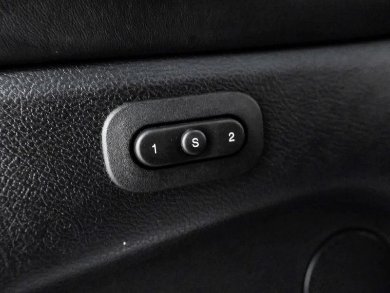 Jeep Grand cherokee * Summit * CARFAX * ЦЕНА ДО БГ, снимка 17 - Автомобили и джипове - 53468103