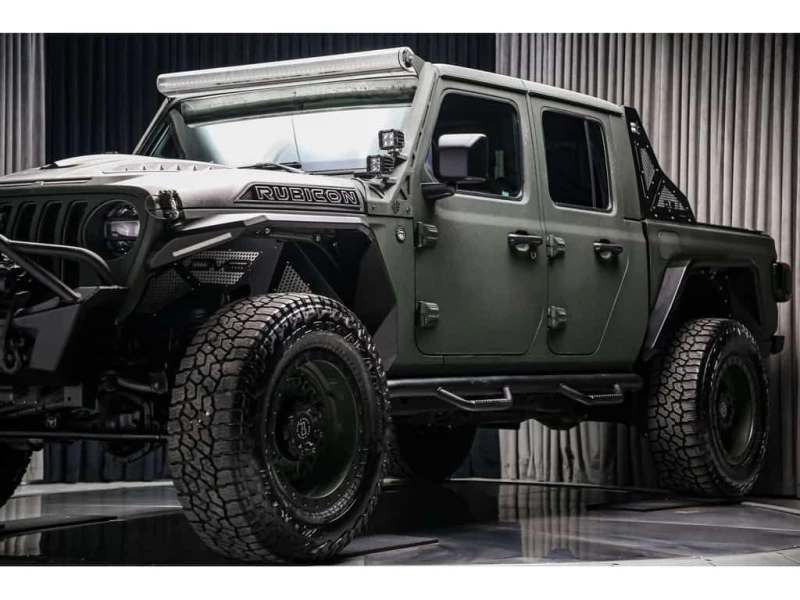 Jeep Gladiator * 4X4 DIESEL $130K BUILD| CUSTOM.INT| KEVLARPAINT|, снимка 17 - Автомобили и джипове - 53529169