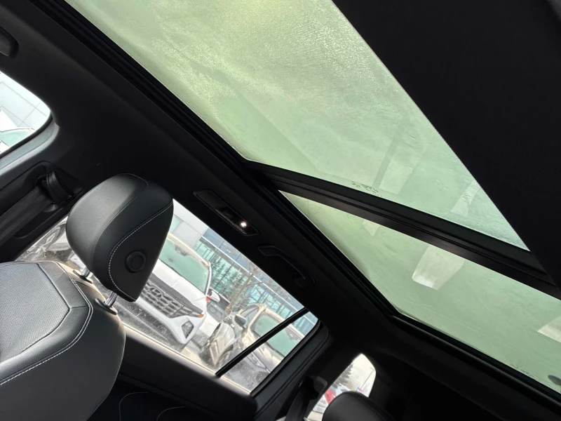 VW Tiguan R Line , снимка 13 - Автомобили и джипове - 53565164