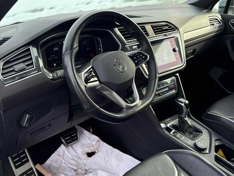 VW Tiguan R Line , снимка 9 - Автомобили и джипове - 53565164