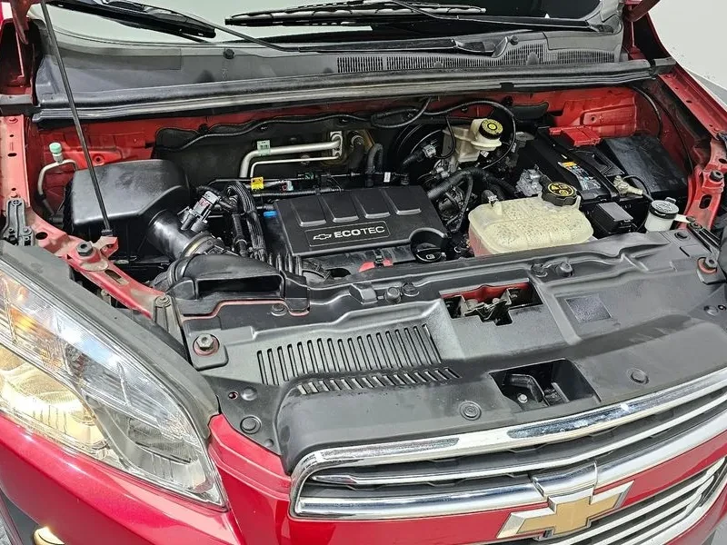 Chevrolet Trax 1.4, снимка 6 - Автомобили и джипове - 54327798