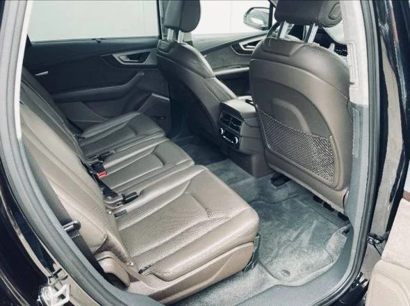 Audi SQ7 4.0 TDI, снимка 11 - Автомобили и джипове - 56482870