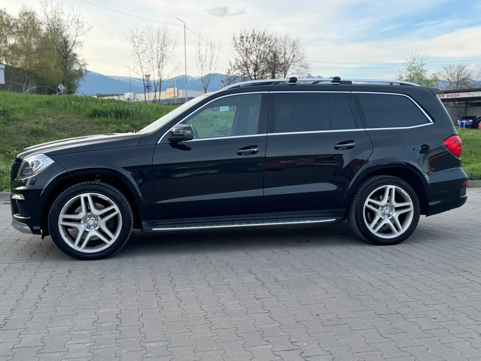 Mercedes-Benz GL 350 AMG PACK//PANORAMA//360CAM//Harman//Vakum//LIZING - изображение 5
