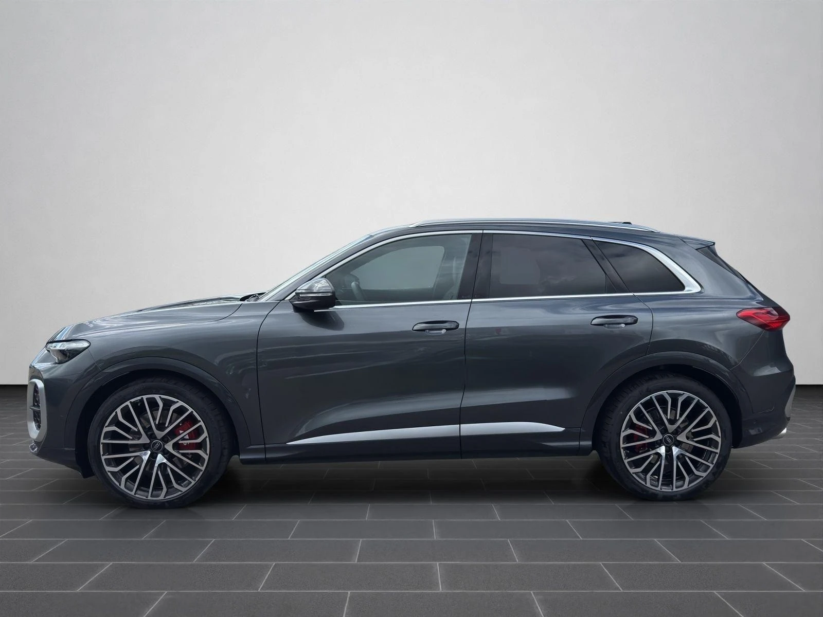 Audi SQ5 TFSI/NEW MODEL/ - изображение 5