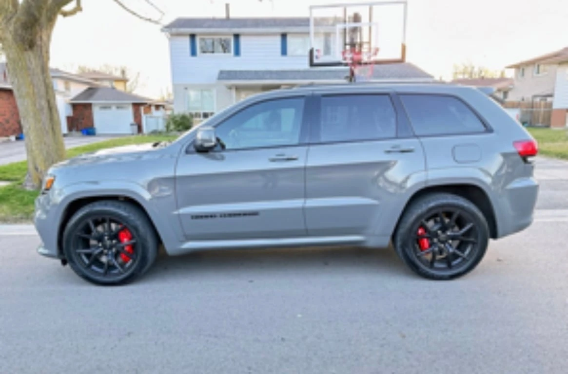 Jeep Grand cherokee * SRT * CARFAX * БЕЗ ПЪРВОНАЧАЛНА ВНОСКА - изображение 3