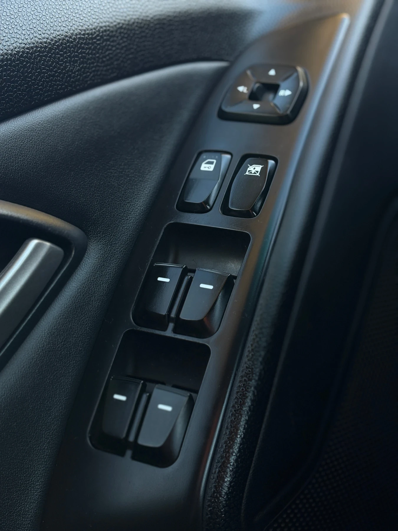 Hyundai IX35 2.0 GDI, снимка 13 - Автомобили и джипове - 54044651