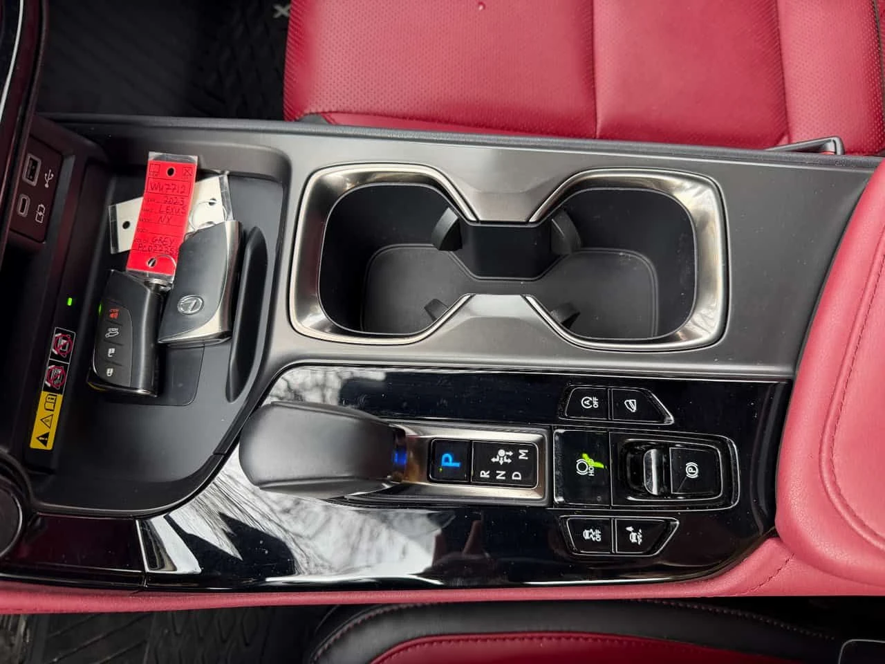 Lexus NX * 350 * CARFAX * ��� * ��������� * 2 ����� | Mobile.bg � ����������� 17