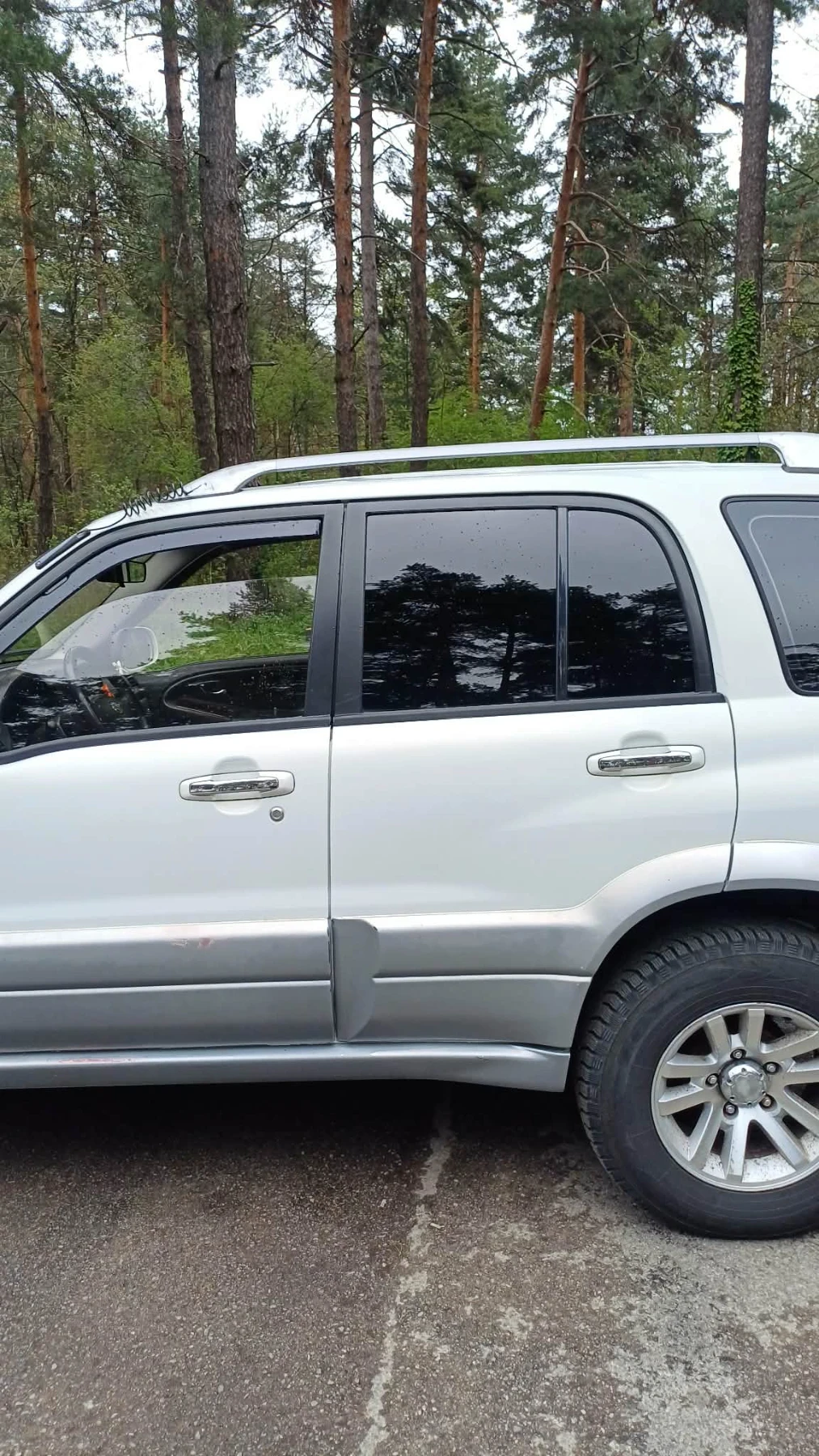 Suzuki Grand vitara 2.0 i ГАЗ, снимка 13 - Автомобили и джипове - 54490636