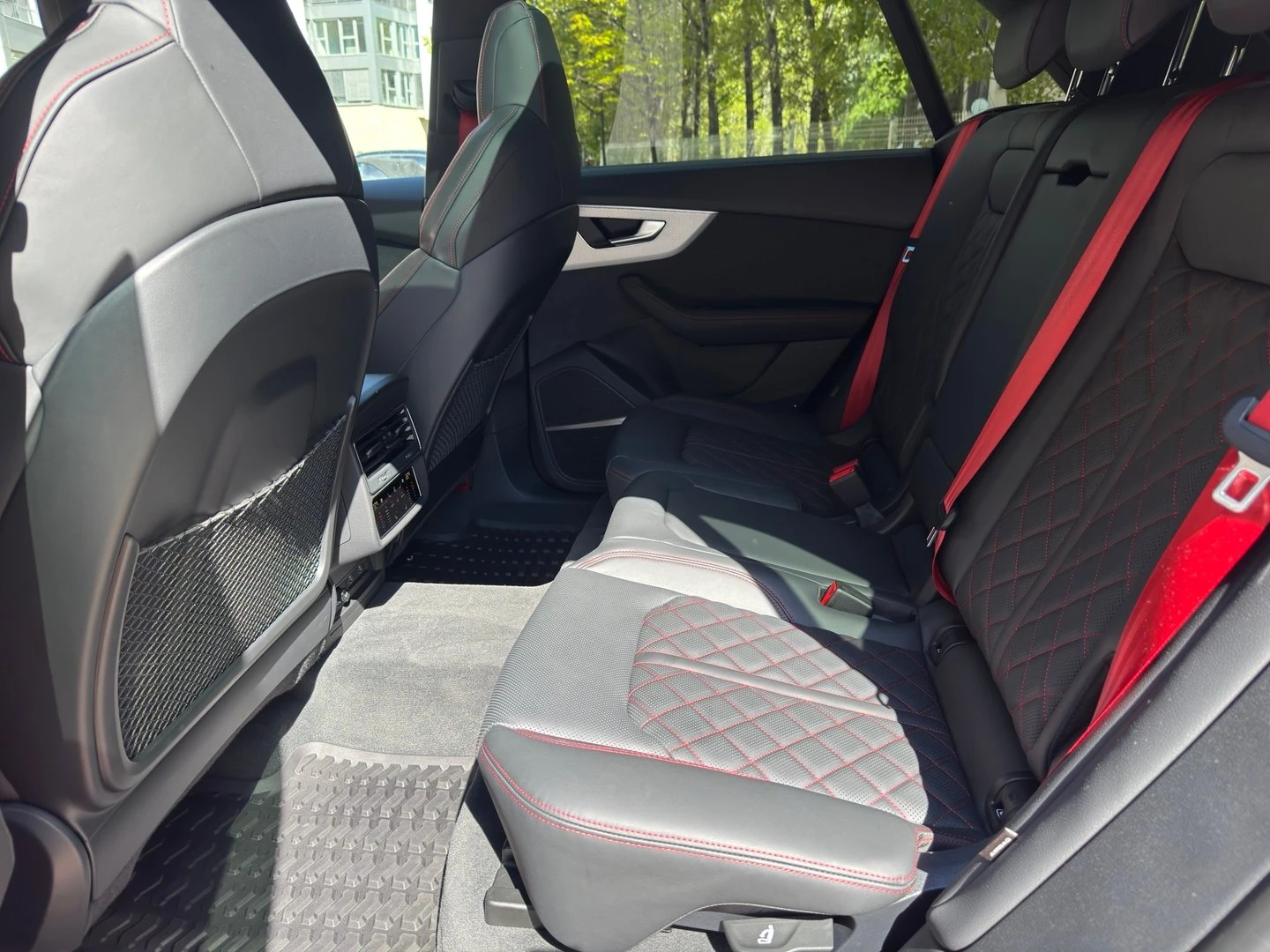 Audi SQ8 | Mobile.bg � ����������� 14