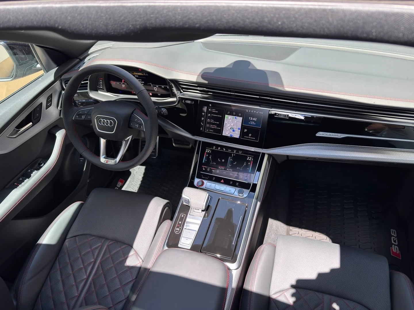 Audi SQ8 | Mobile.bg � ����������� 12