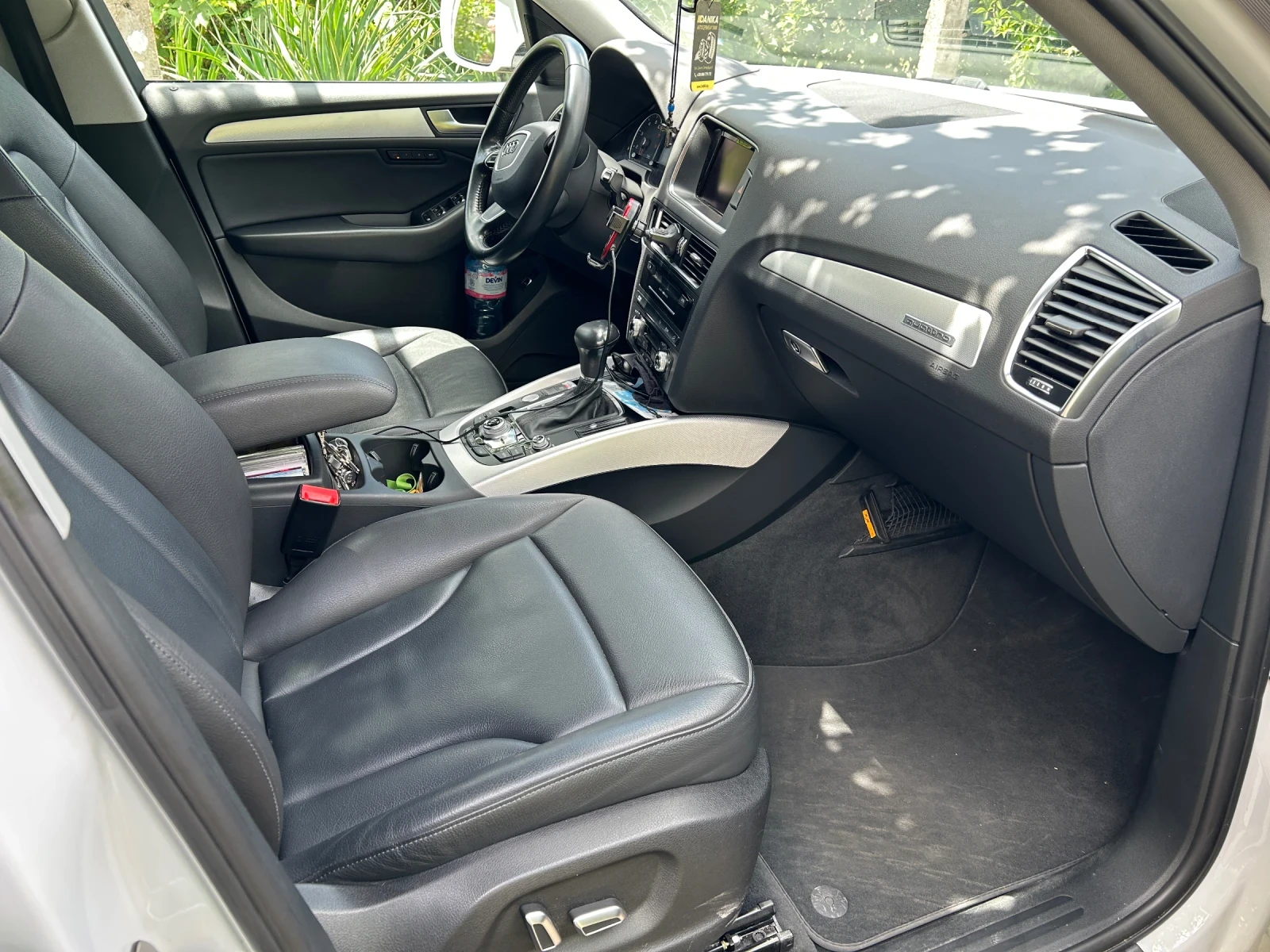 Audi Q5 2.0 TFSI, снимка 16 - Автомобили и джипове - 54911538