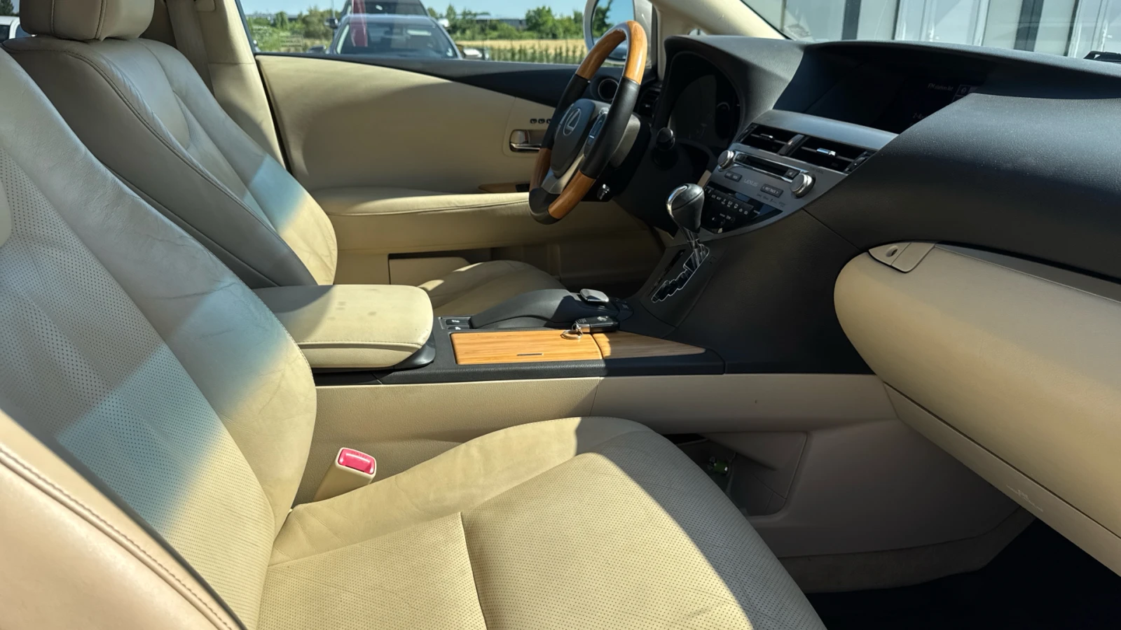 Lexus RX 450h, снимка 12 - Автомобили и джипове - 55153998