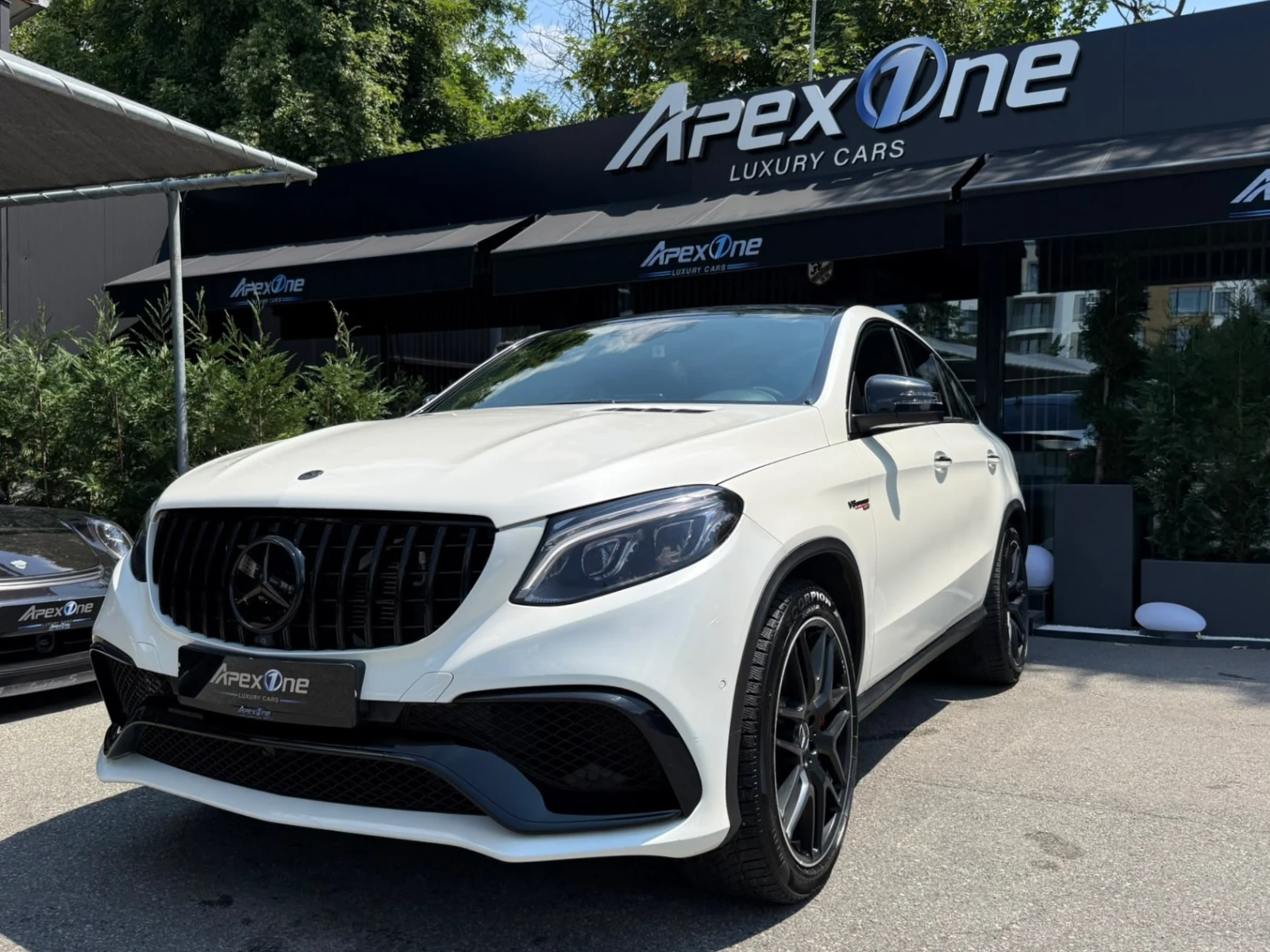 Mercedes-Benz GLE 63 S AMG HARMAN KARDON/360, снимка 2 - Автомобили и джипове - 55324272