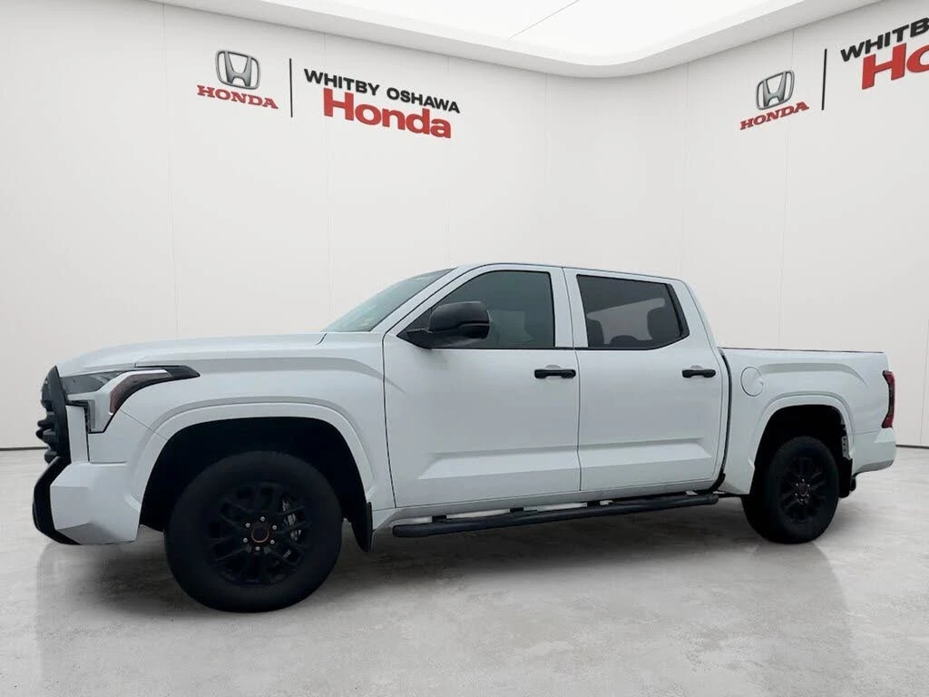 Toyota Tundra SR * CrewMax Cab * АвтоКредит * (ЦЕНА ДО БГ), снимка 2 - Автомобили и джипове - 55504462
