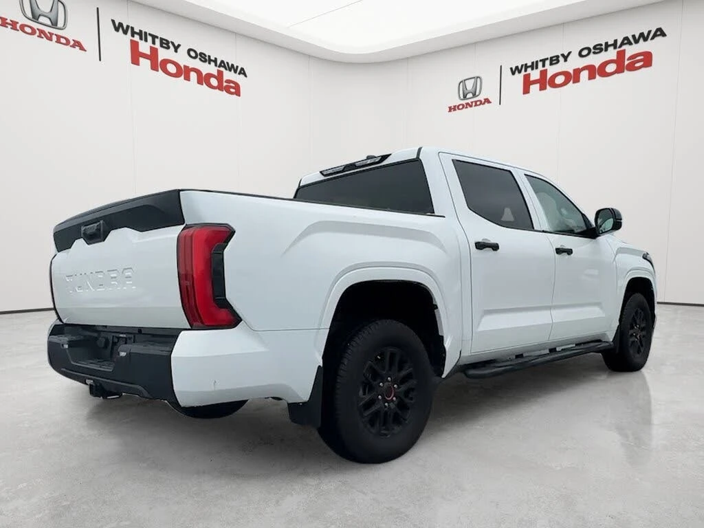 Toyota Tundra SR * CrewMax Cab * АвтоКредит * (ЦЕНА ДО БГ), снимка 5 - Автомобили и джипове - 55504462