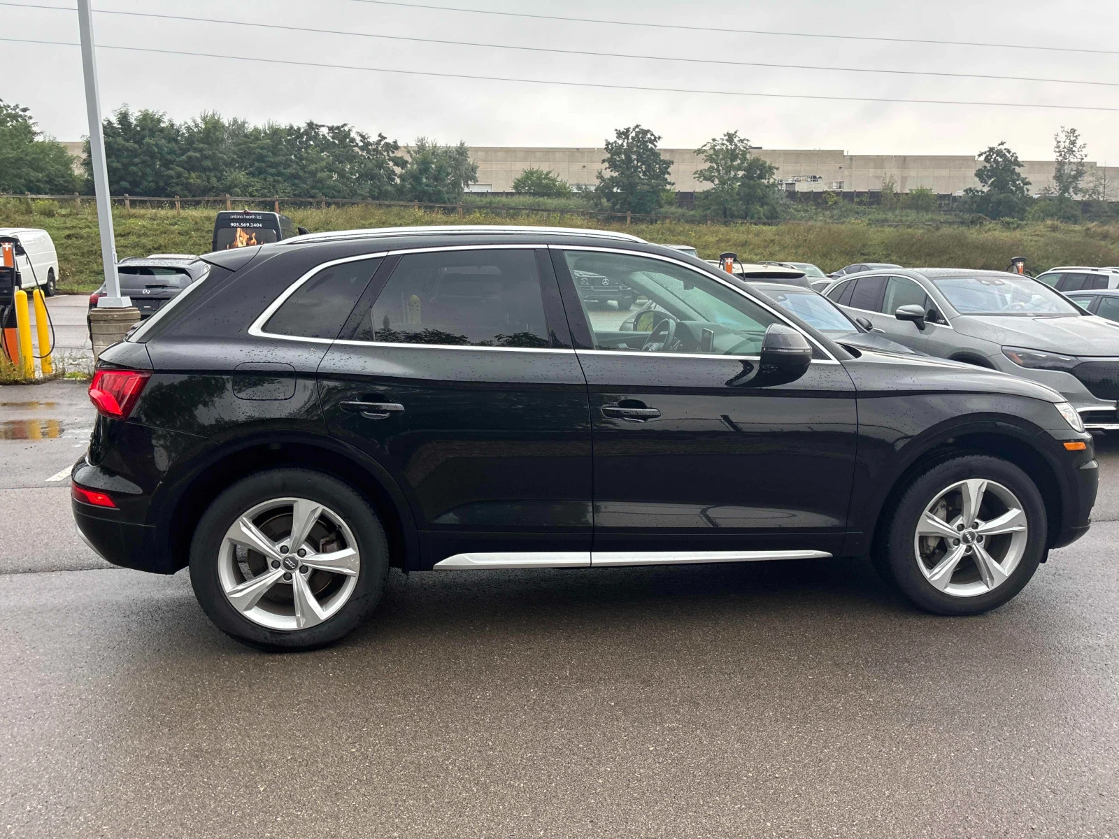 Audi Q5 Progressiv / CARFAX / АВТОКРЕДИТ, снимка 4 - Автомобили и джипове - 55938216