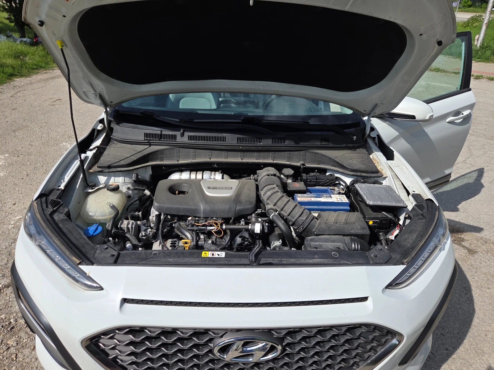Hyundai Kona, снимка 5 - Автомобили и джипове - 56316608