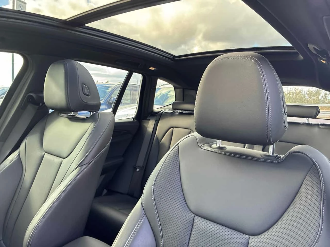 BMW X3  xDrive30e * CARFAX * ��� ������������ ������ | Mobile.bg � ����������� 11