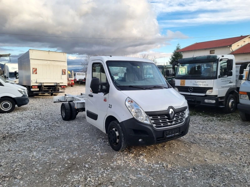 Renault Master, снимка 2 - Бусове и автобуси - 48316233