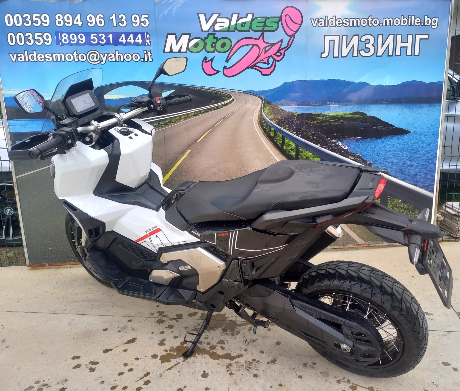 Honda X-ADV 750 ABS TC LED 6000km - изображение 6