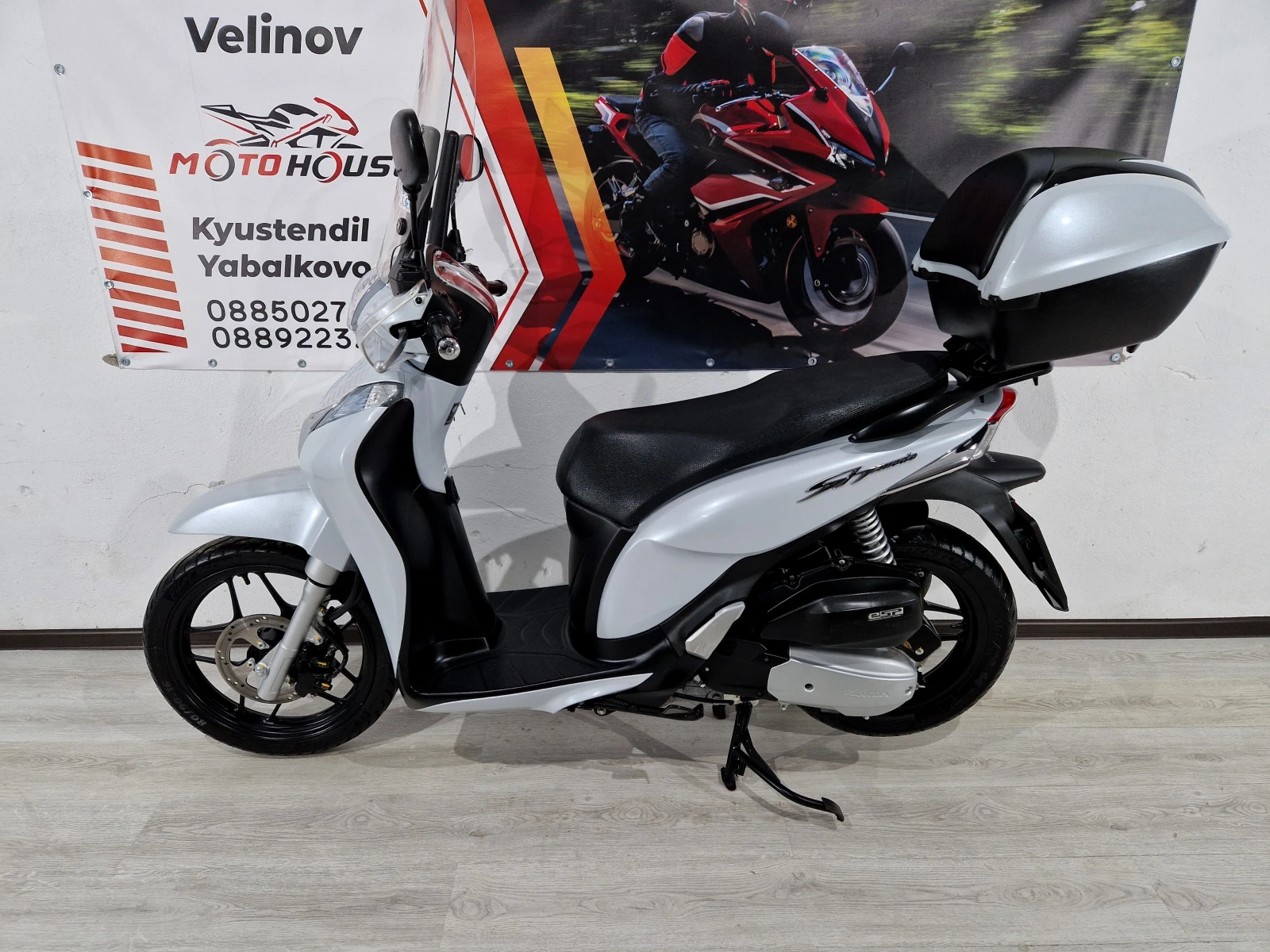 Honda Sh Mode 125ie, 2017г.ABS, Start-Stop! 5055км! - изображение 3