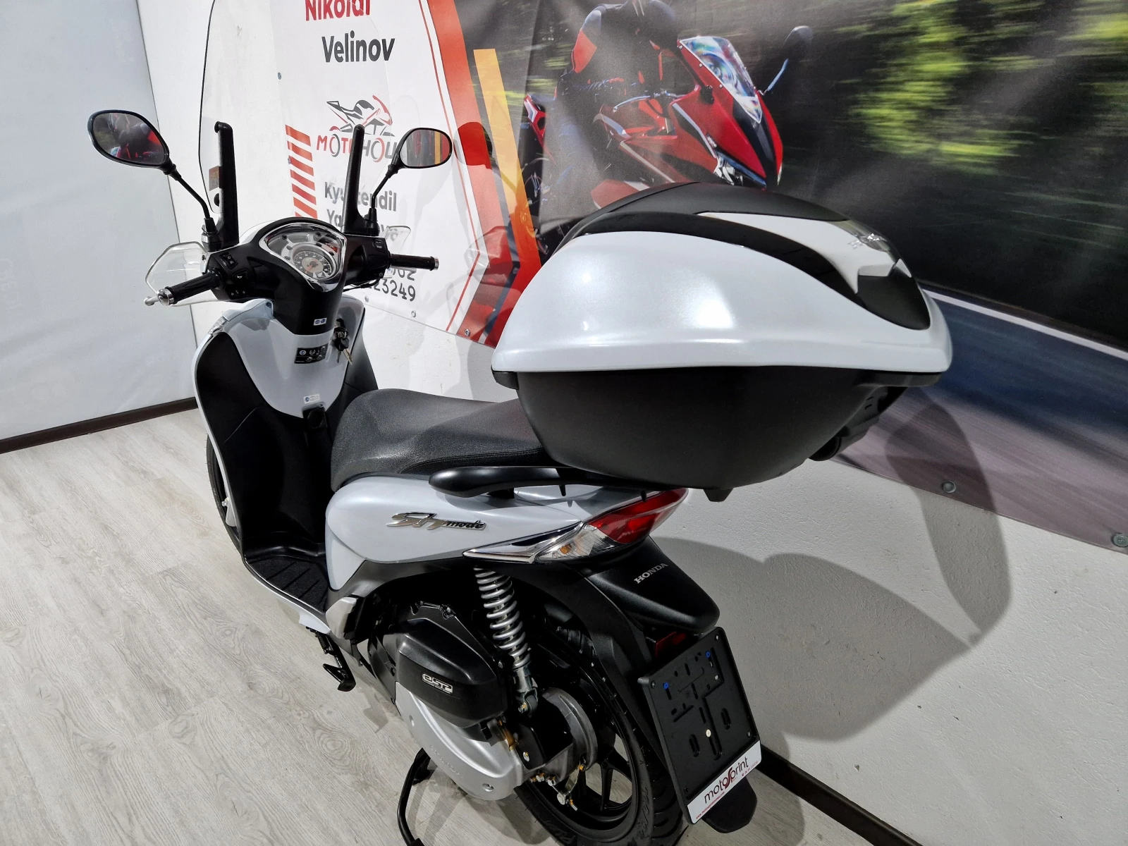 Honda Sh Mode 125ie, 2017г.ABS, Start-Stop! 5055км! - изображение 5