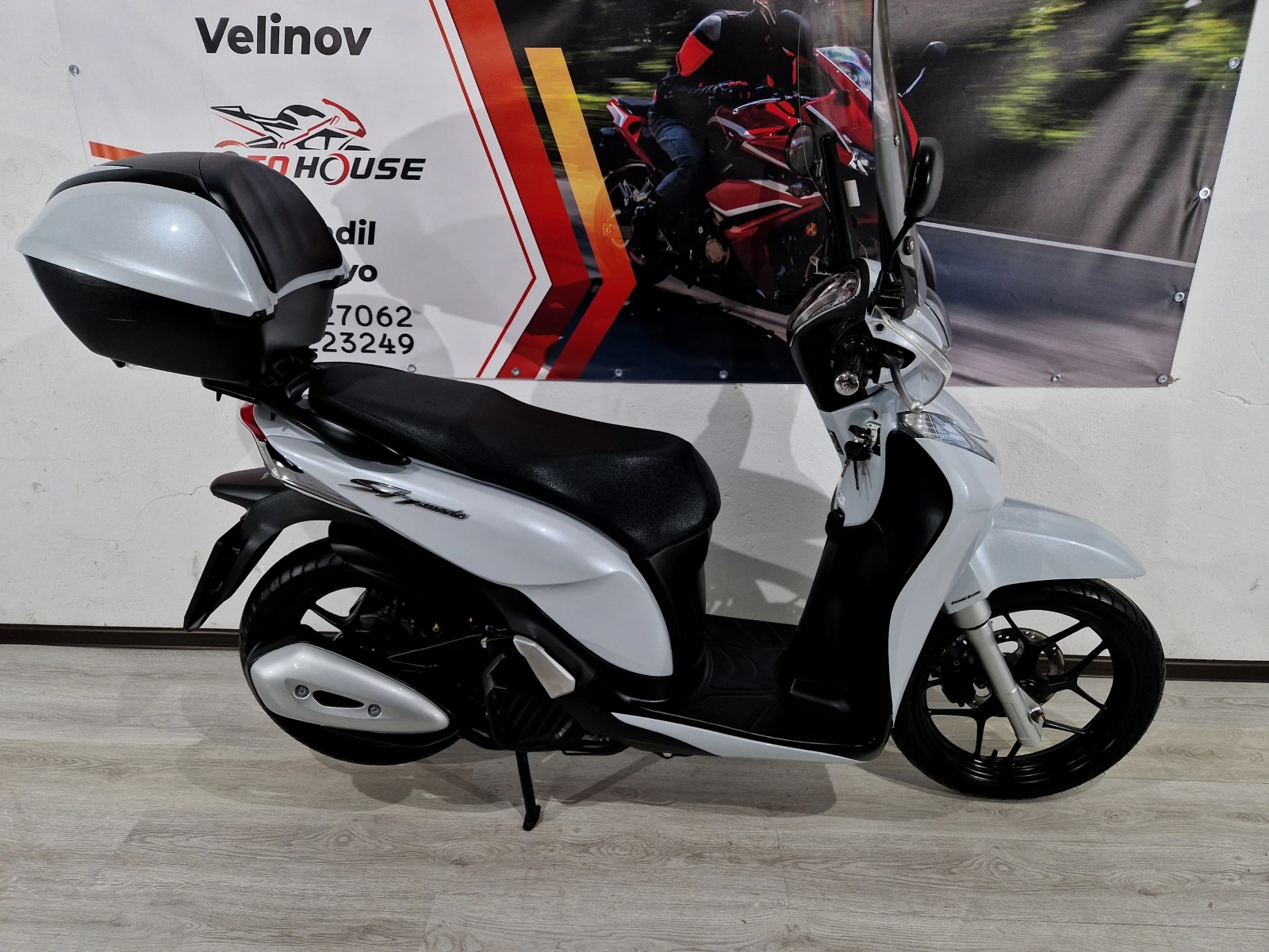 Honda Sh Mode 125ie, 2017г.ABS, Start-Stop! 5055км! - изображение 10