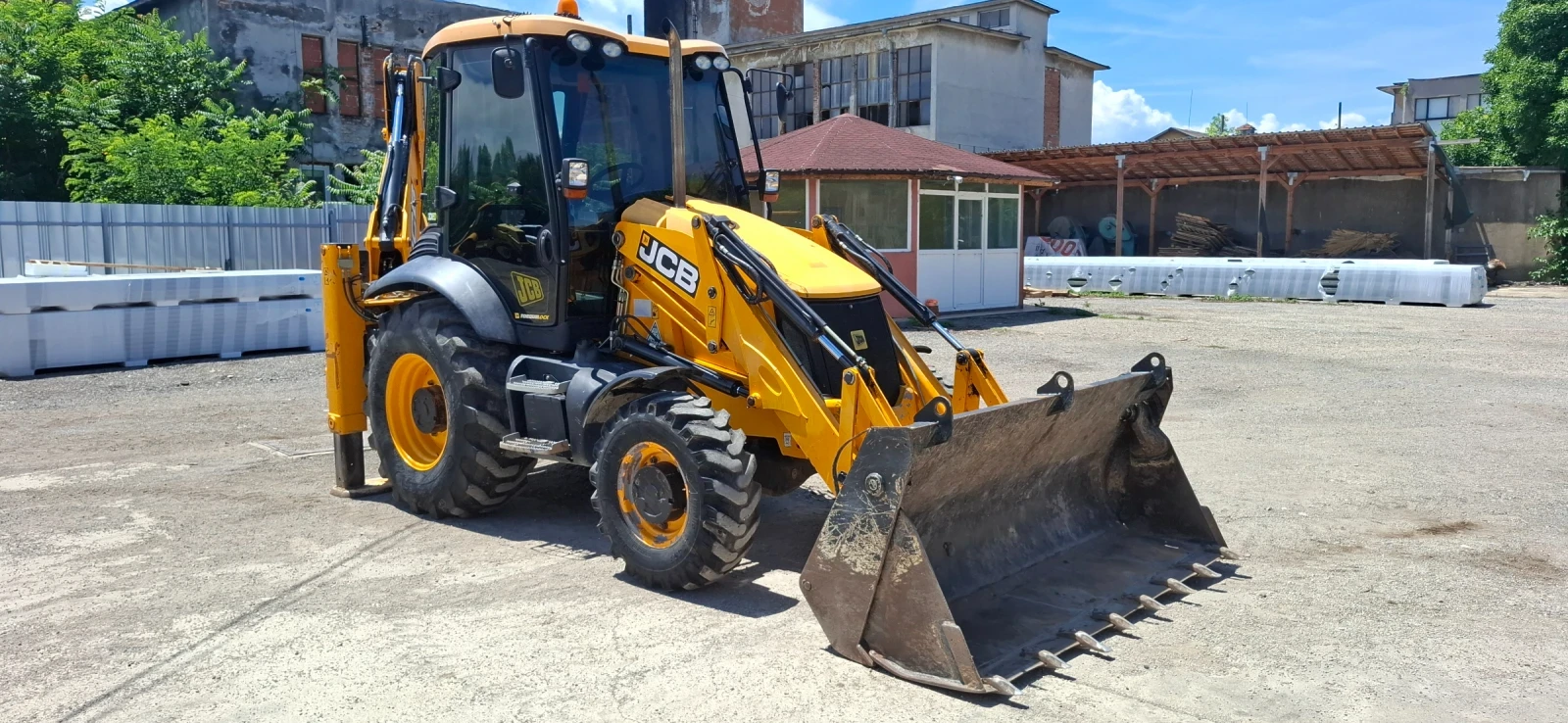 Багер JCB 3CX , снимка 2 - Индустриална техника - 54949004