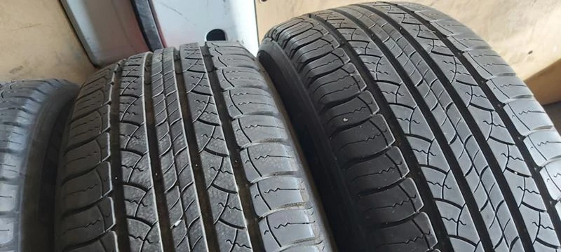 Гуми Летни 205/65R15, снимка 4 - Гуми и джанти - 30918348