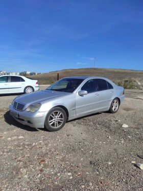 Mercedes-Benz C 220, снимка 3