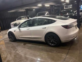 Tesla Model 3 * Standard Range RWD * 2 КЛЮЧА* ПОДГРЕВ* PANO* KEY, снимка 2