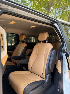 Kia Carnival 2.2/8+ 1/Налична в БГ, снимка 14