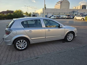 Opel Astra 1.9 cdti 6 степенен автомат, снимка 3