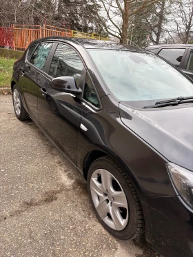 Opel Astra Astra J 1.4 с газова уредба ЕВРО 5А, снимка 3